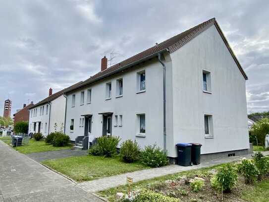 Doppelhaushälfte / 2-Familienhaus (OG bezugsfrei) in Frechen (Grefrath)