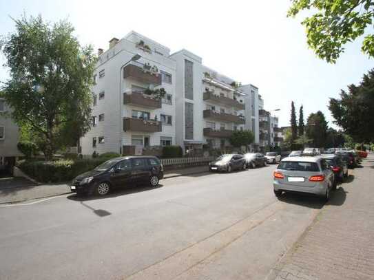 Perfektes Zuhause: Charmante 2-Zimmer Wohnung mit Doppelbalkon in Frankfurt-Oberrad!