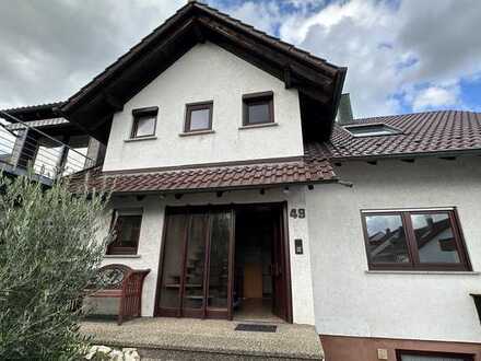 Freistehendes 1-2 fam. Haus "zur evtl. Nutzung als Mehrgenerationenhaus" in Top Lage