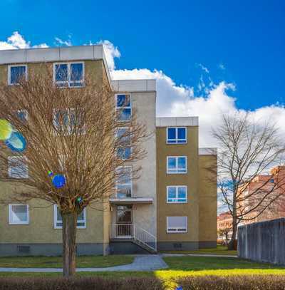 Renovierte 1,5-ZKB mit Balkon in Augsburg-Lechhausen zu vermieten