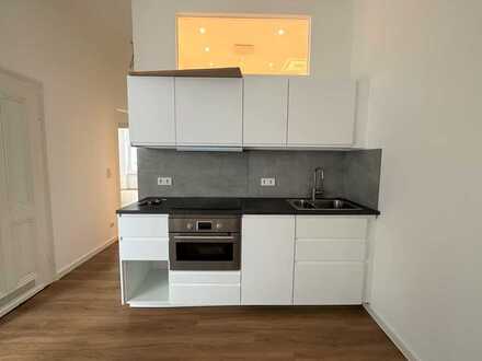 Erstbezug nach Sanierung: exklusive 4-Zimmer-Wohnung mit Einbauküche in Bonn