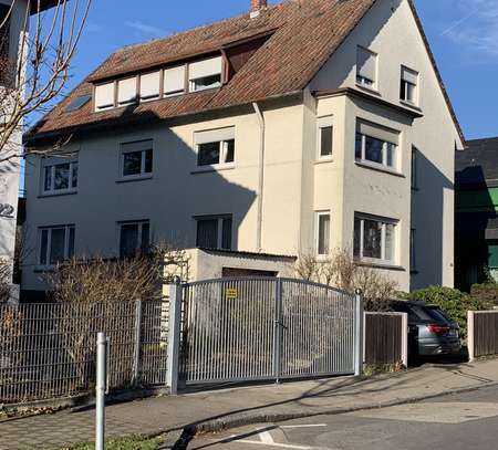 3-Zimmer DG-Wohnung in Top-Lage Stuttgart-Vaihingen