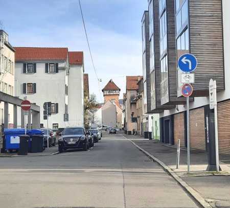 Behagliche Gew-Räume in RT-City. 2 Zugänge für kombiniertes Wohnen/Arbeiten, Praxis-Büro,Kanzlei...