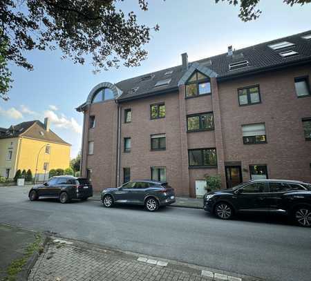 Modernisierte 3,5 Zimmer Whg. mit Klimaanlage und Balkon in Alt-Homberg