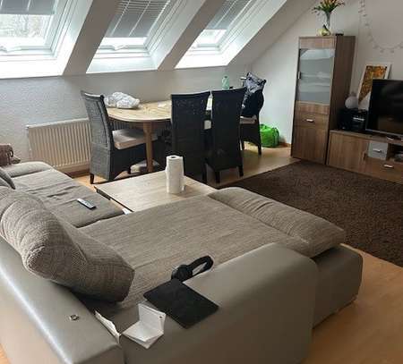 Ansprechende und gepflegte 1-Zimmer-Wohnung mit Balkon in Lindlar