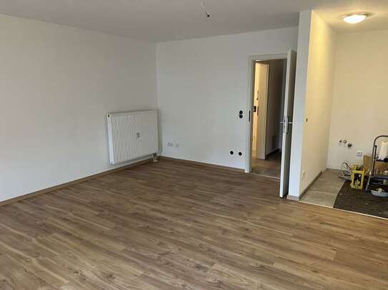 Vollständig renovierte Wohnung mit einem Zimmer und kleinen Garten in Mühldorf