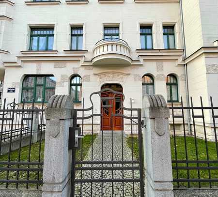 2-Zimmer-Wohnung in der Stauffenberg-Villa zu verkaufen