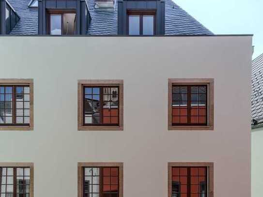 Kernsanierte Altbau-Wohnung in Kölner Altstadt | Erstbezug