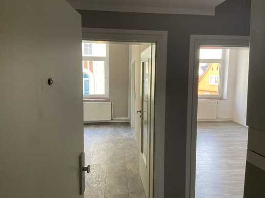 2,5-Zimmer-Wohnung, 75 qm, 2. OG, Einbauküche, renoviert, Hameln Innenstadt