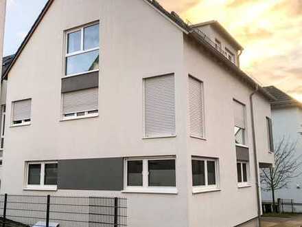 * Exklusive 2-Zimmerwohnung mit zwei Balkonen in zentraler Lage *