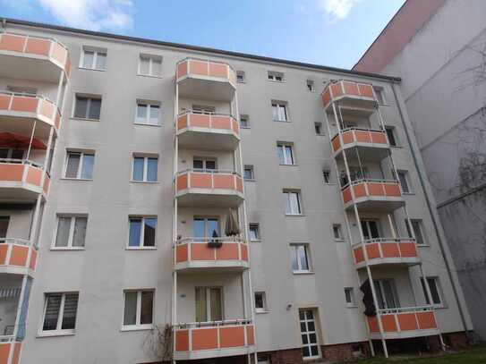 Schöne Aussicht, Balkon, Holzdielenboden, 3 Zimmer in Nähe Uniklinik erwartet Sie!