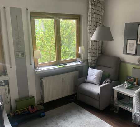 Helle 2-Zimmer-Wohnung mit Balkon in Schwabach