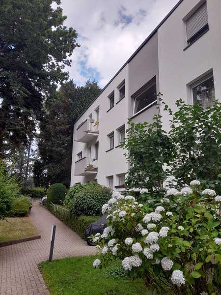                                                               Gro&szlig;z&uuml;giges Wohnen in sehr guter Lage                                                       in Kronberg im Taunus (Hochtaunuskreis)