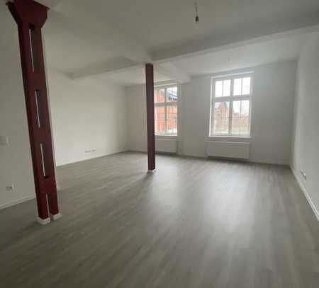 Leipzig Leutzsch- 2 Zimmer Wohnung mit Wohnküche im Hochparterre