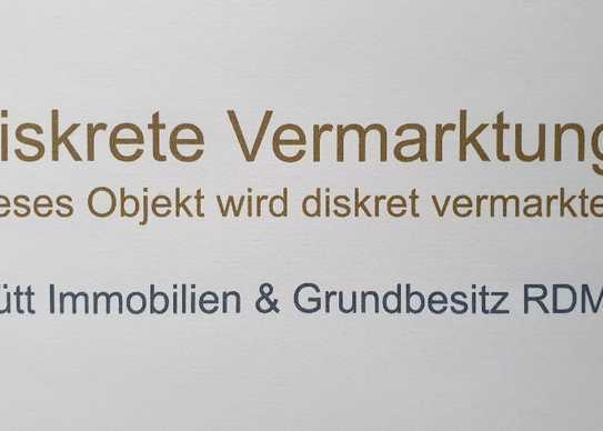 Düsseldorf: zentrale Innenstadtlage - stattliches Wohn-/Geschäftshaus, 11 Wohn- und 1 Gewerbeeinheit