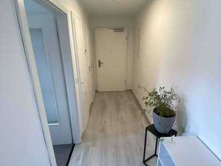 Möblierte 2 Zimmer Wohnung mit Balkon in Groß Buchholz