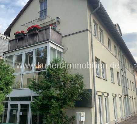 Sanierte 4,5-Raum-Maisonette-Wohnung mit Einbauchküche u. Balkon in zentraler Lage von Halle-Trotha