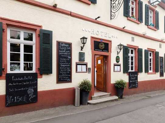 Gut laufenden Hotelbetrieb mit noch 10 Jahre Pachtvertrag auszulösen