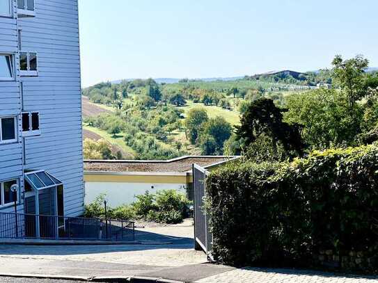 Ruhige 2-R-Whg mit Panoramaausblick in Bad Soden - Neuenhain