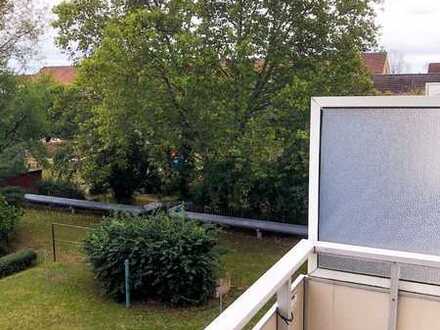 Familienfreundliche, ruhige und helle 4-Z. Wohnung in Halle Südstadt