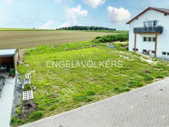 Rarität: Bauplatz in Feldrandlage im Neubaugebiet von Sulzfeld