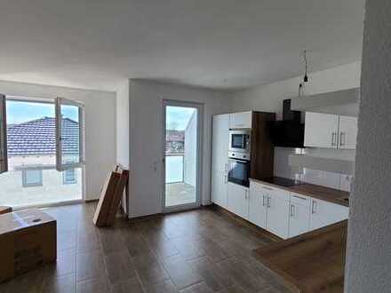 Neuwertige 3,5-Zimmer-Wohnung mit Balkon und EBK in Ostrach