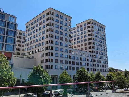 Moderne und zentrale 2-Zimmer-Wohnung mit Balkon, Einbauküche und viel Tageslicht am Potsdamer Platz