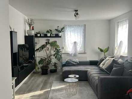 Stilvolles, geräumiges und modernisiertes Haus mit fünf Zimmern in Heilbronn