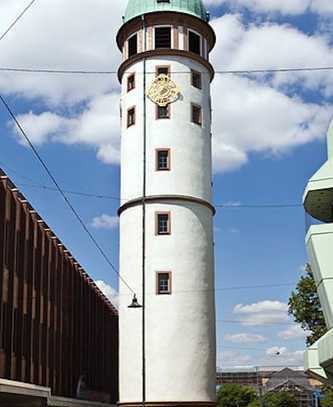 "BAUMÜLLER AG" WEISSER TURM in der Nachbarschaft - Büro - Ausbau nach Absprache