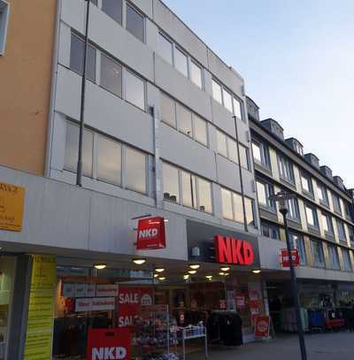 +++ 18 Monate mietfrei +++ 137 m² Praxis- /Bürofläche im 3. OG in der Fußgängerzone von Hattingen