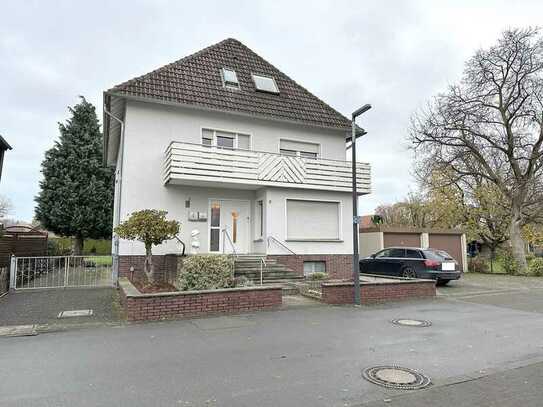 Zweifamilienhaus mit Garage in Bad Westernkotten!