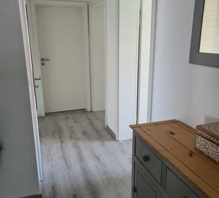 Neu Sanierte Wohnung mit Winterbalkon: ansprechende 4-Zimmer-Wohnung in Mannheim Rheinau