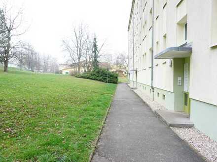 Kapitalanlage im schönen Gera: Langjährig vermietete 3-Raum-Wohnung in Bieblach.
