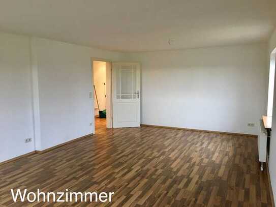 Gepflegte 3-Zimmer-Wohnung mit Balkon und Einbauküche in Sankt Michaelisdonn