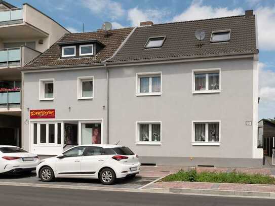Sehr gepflegtes Einfamilienhaus + Wohn- und Geschäftshaus in zentraler Lage von Kreuzau