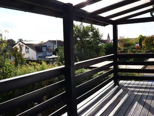 Erstbezug nach Sanierung: 4-Zimmer Wohnung mit Garten und Balkon