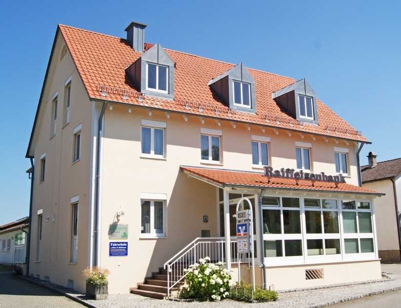                                                               Helle, attraktive Dachgeschosswohnung in Breitenbrunn zu vermieten                                                       in Breitenbrunn (Neumarkt in der Oberpfalz)