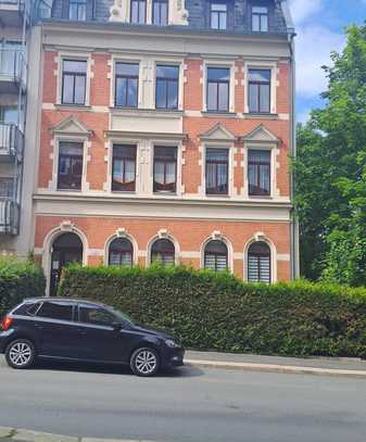 Eigenbedarf? Provisionsfreie, unvermietete. sanierte 3-Zi-Wohnung mit Balkon & EBK in Südvorstadt