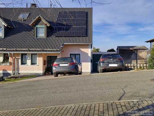 Sofort bezugsfertig! Einfamilienhaus mit Garage, Kamin, Fußbodenheizung, Terrasse und kleinem Garte