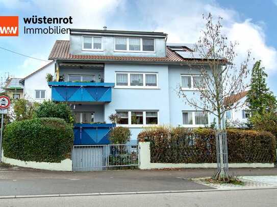 Platz für die ganze Familie! Hier wohnen Sie auf 2 Etagen mit Balkon, Garten und Garage in GP-Reusch