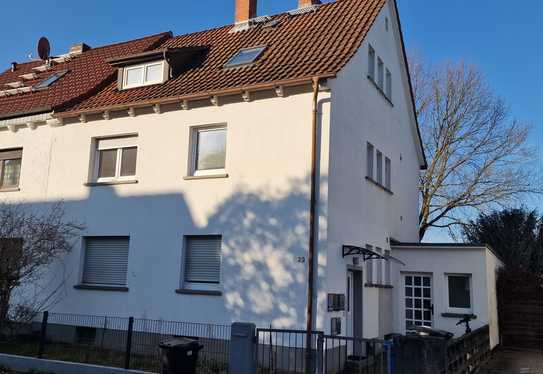 Renovierte 3,5 Zimmer EG-WE mit XXL-Garten und kleiner Gewerbeoption