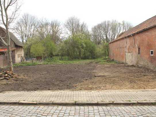 Großzügiges Grundstück in Gunsleben bei Schöningen, Helmstedt, Hötensleben