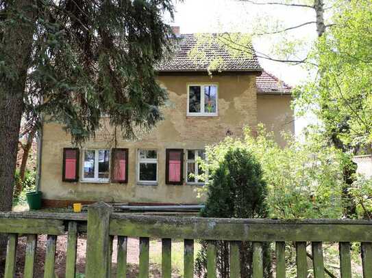 BIETERVERFAHREN großes Grundstück mit Wohnhaus