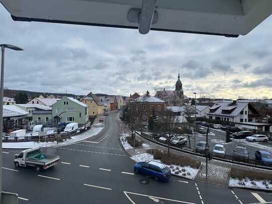 Leben am Schloßberg: Exklusive 5 x 2-Raum & 1 x 3-Raum Wohnungen in Pegnitz