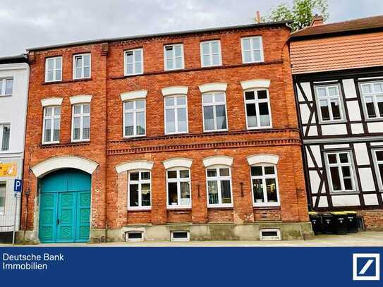 ACHTUNG ANLEGER ! Gepflegtes Mehrfamilienhaus in bester Grabower Altstadtlage