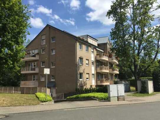 Neuwertige 2-Zimmer-Wohnung mit Balkon und EBK in Ratingen