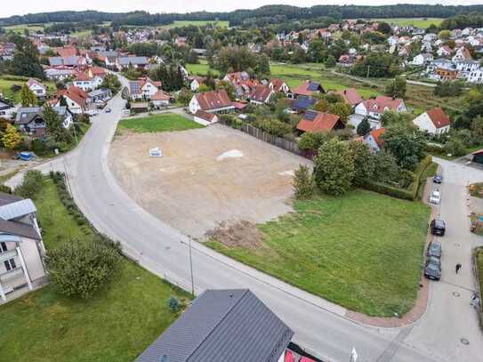 Großzügiges, freies Baugrundstück in verkehrsgünstiger Lage von Lagenneufnach