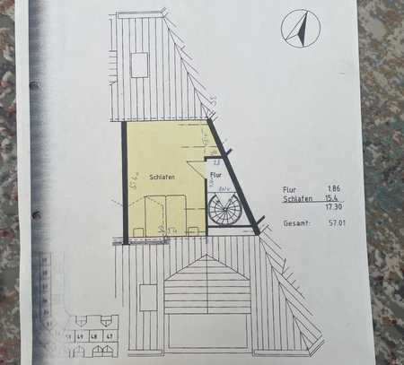 Freundliche 2-Zimmer-Dachgeschosswohnung mit EBK in Tönisvorst