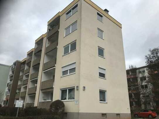 2-Zimmer-Wohnung mit Balkon und Einbauküche in Kriftel