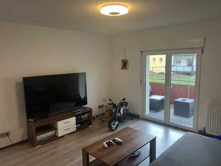 +++ RESERVIERT! ***TOP PREIS & RENDITE! für 2,5-Zi-Wohnung mit EBK, Balkon und Stellplatz: ...